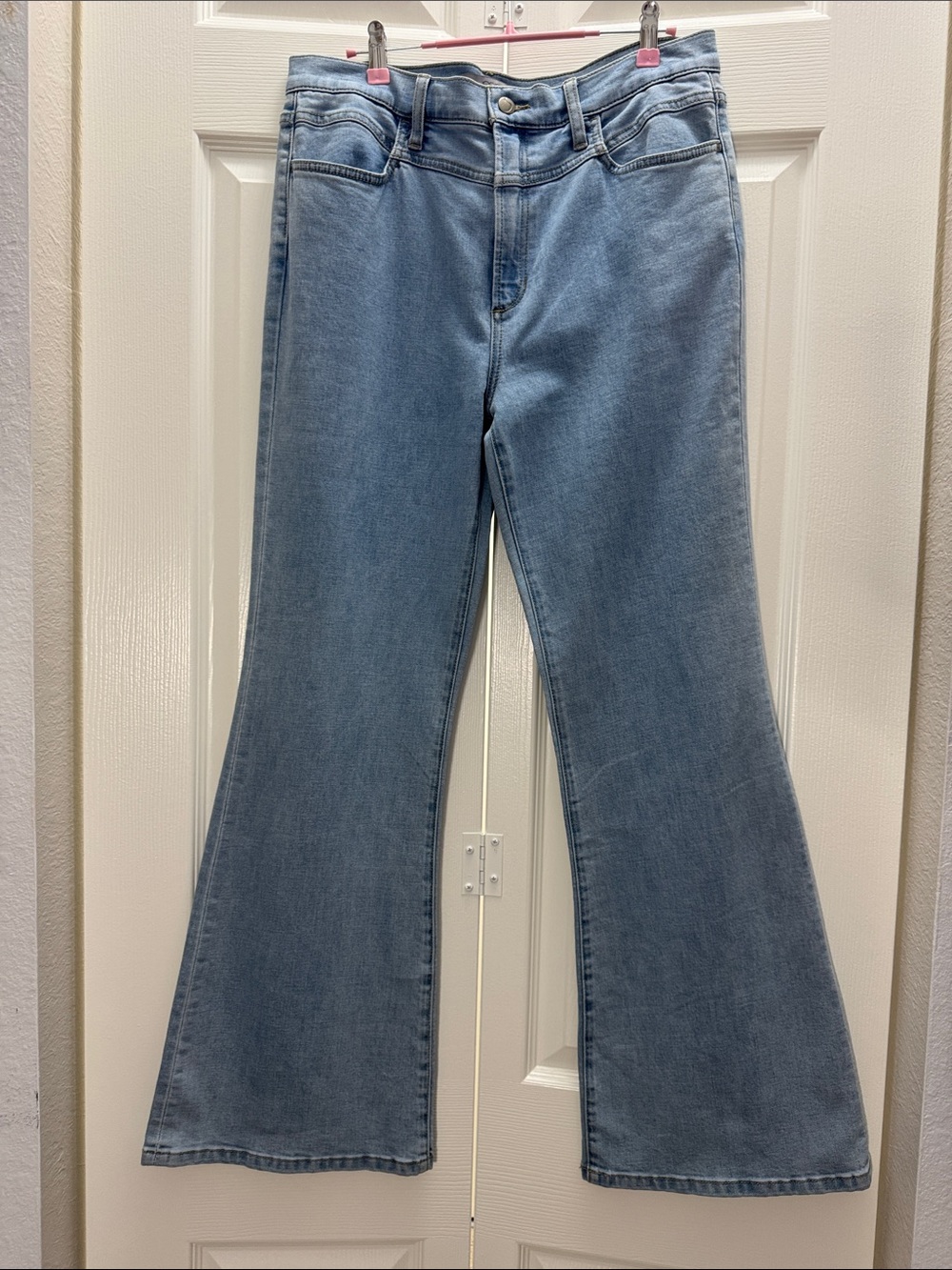 NWT Joe’s Jeans Aukland High Rise Petite Flare Jeans Light Wash Size 31